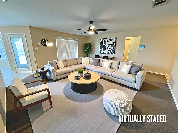 3rd image of 5104 Bridle Dr