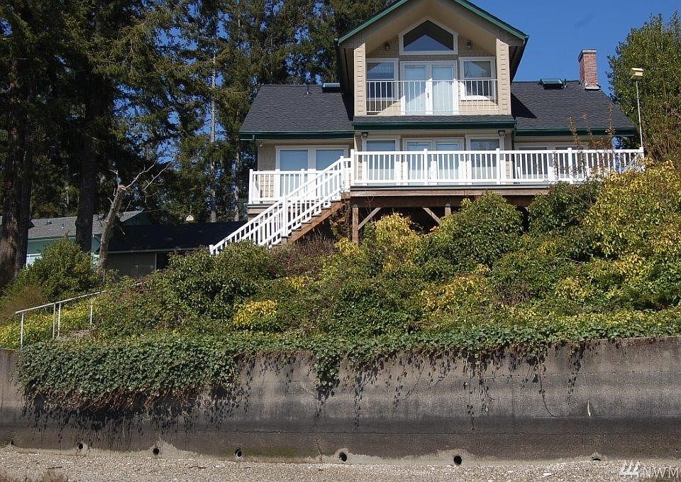 1st image of 2540 Gravelly Beach Loop NW