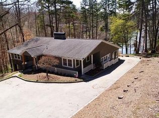 4605 1st St NW, Hickory, NC 28601