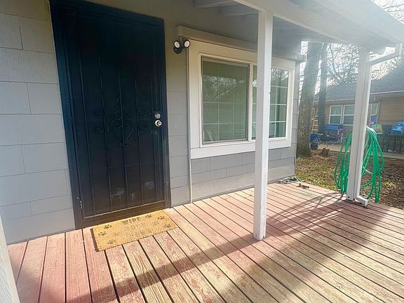 3rd image of 11495 Hawley Rd