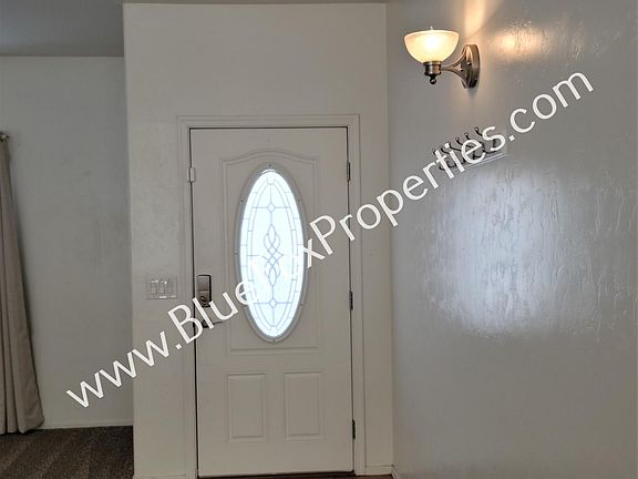 3rd image of 3435 N Kleindale Pl