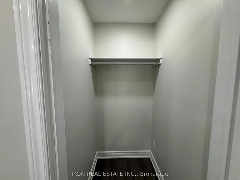 67 Sprucedale Way E — Photo 28