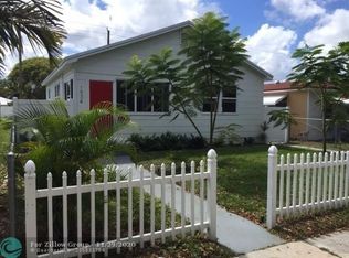 1934 Lincoln St, Hollywood, FL 33020