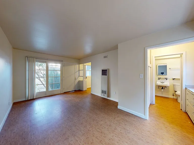 427LOS — Photo 7