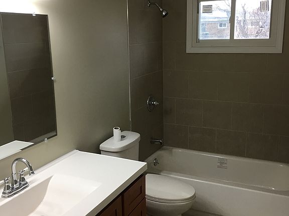 4th image of 1480 Lincoln Pl