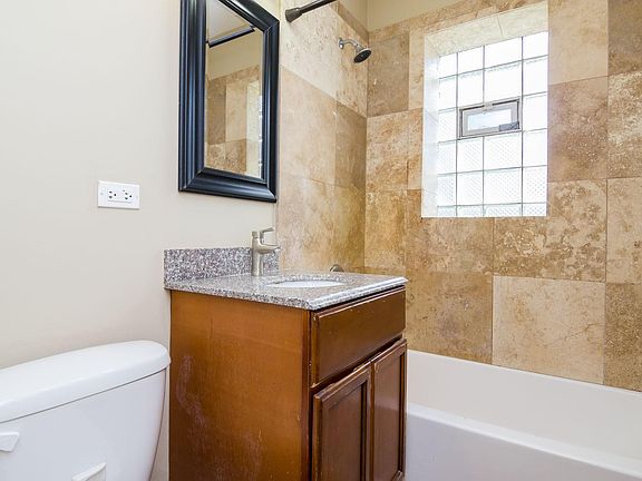 4th image of 3731 N Elston Ave APT 3N