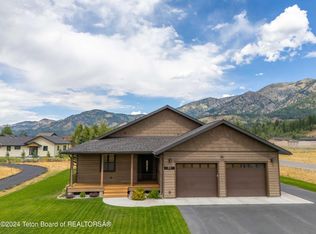 89 Columbine St, Alpine, WY 83128
