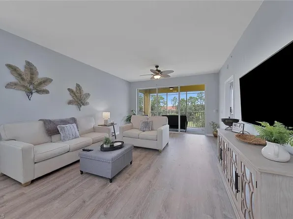 6820 Sterling Greens PL #2301, NAPLES, FL 34104