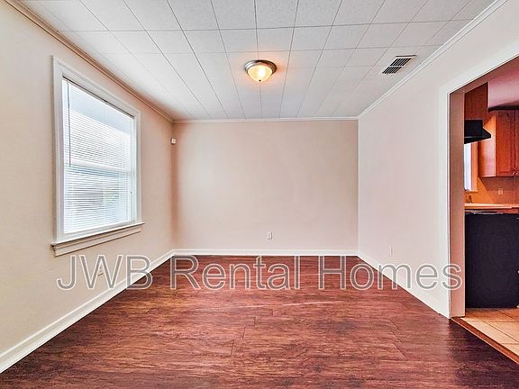 4th image of 425 W 47th St