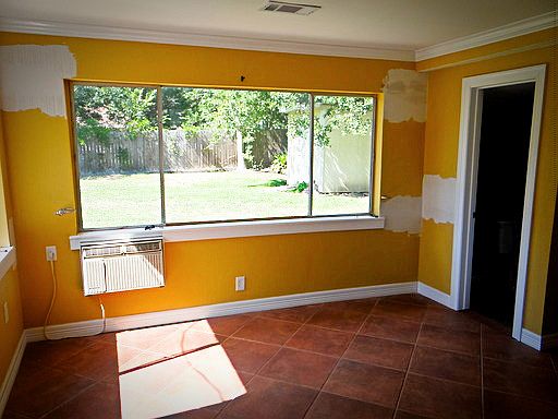 4th image of 2285 Briarcliff Dr