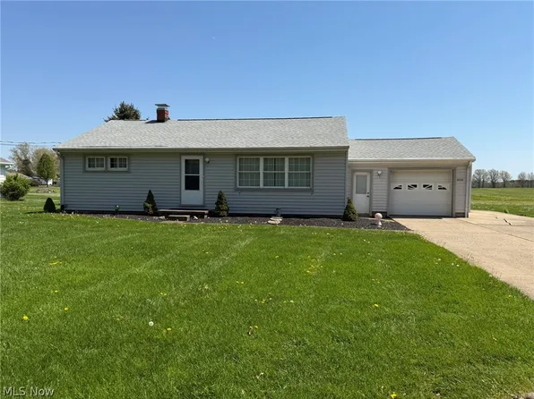 3208 Fredericksburg Rd, Wooster, OH 44691
