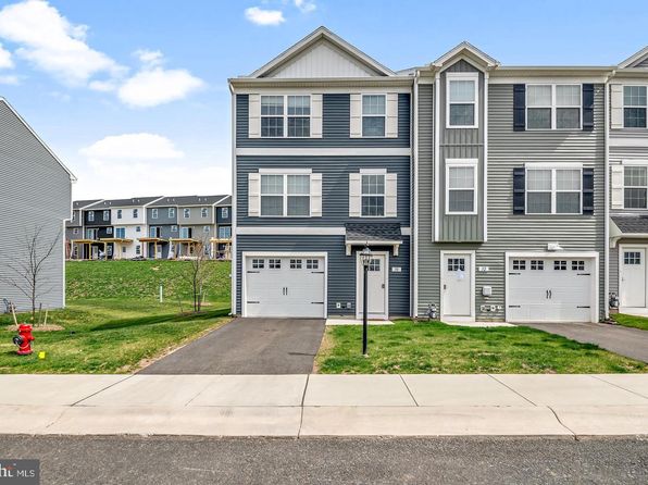 92 Penstock Ln