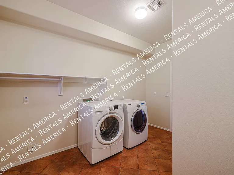 16021 W Custer Ln — Photo 29