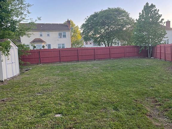 4th image of 4564 Greenlaw Dr