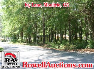 Ivy Ln., Moultrie, GA 31768
