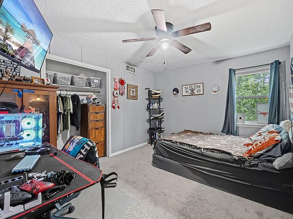 4th image of 1902 Indian Shores Rd