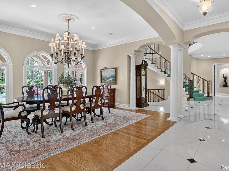 2360 Private Dr, photo 25