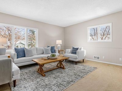 1127 Oakcrest Ave, Roseville, MN, 55113