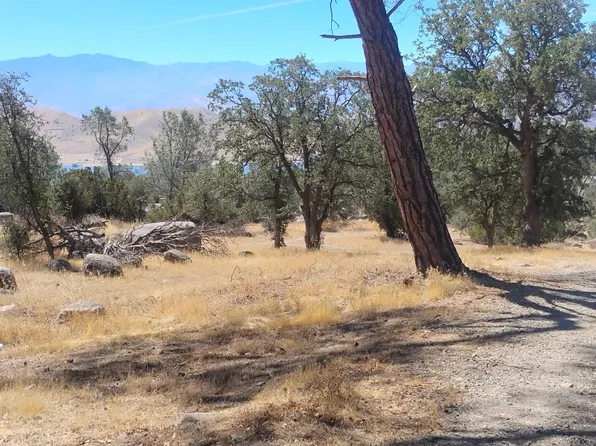 X Sargent Ln, Wofford Heights, CA 93285