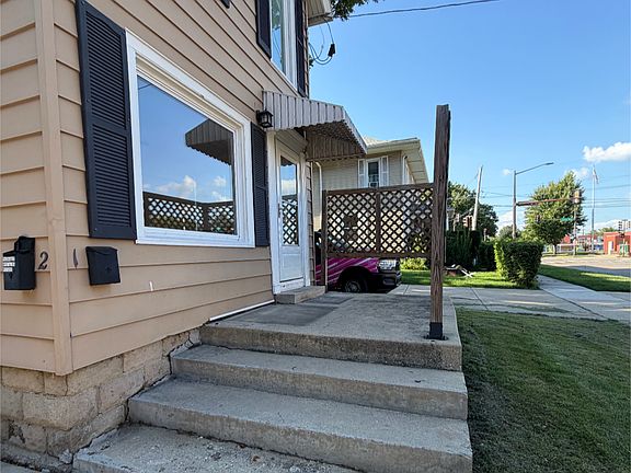 2nd image of 9 S Lancaster Ave