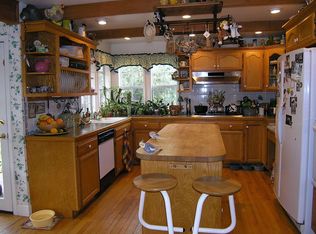 2048 Buttner Rd, Pleasant Hill, CA 94523