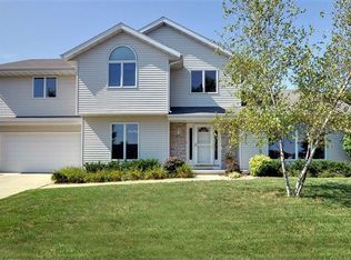 5 Snowflake Ct, Madison, WI 53719