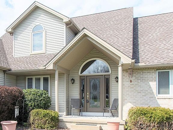 2nd image of 8070 Caymen Ct