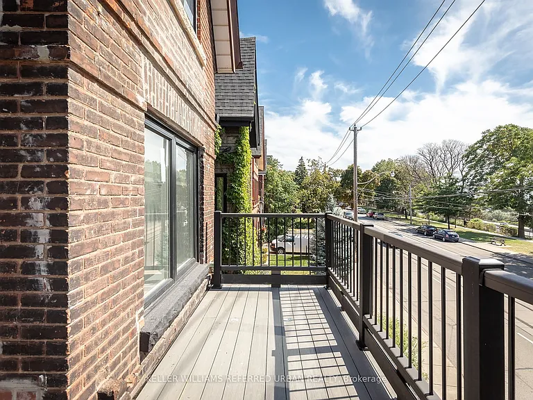 1588 King St W #3 — Photo 10