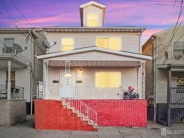 382 Stanford St, Perth Amboy, NJ 08861