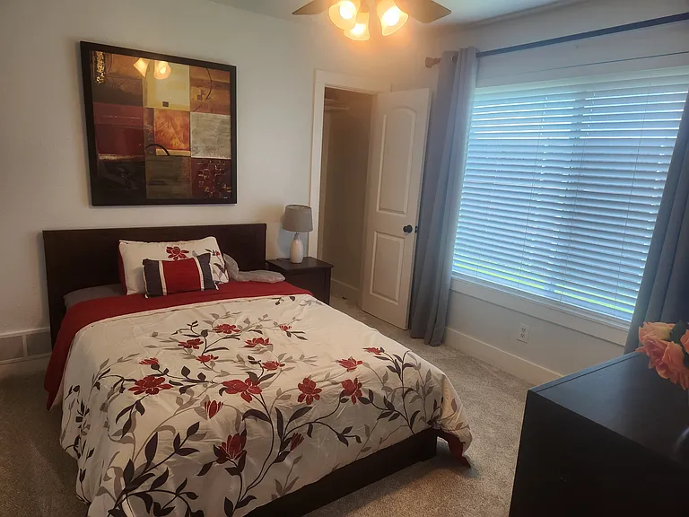 6413 Stilwell Rd — Photo 48
