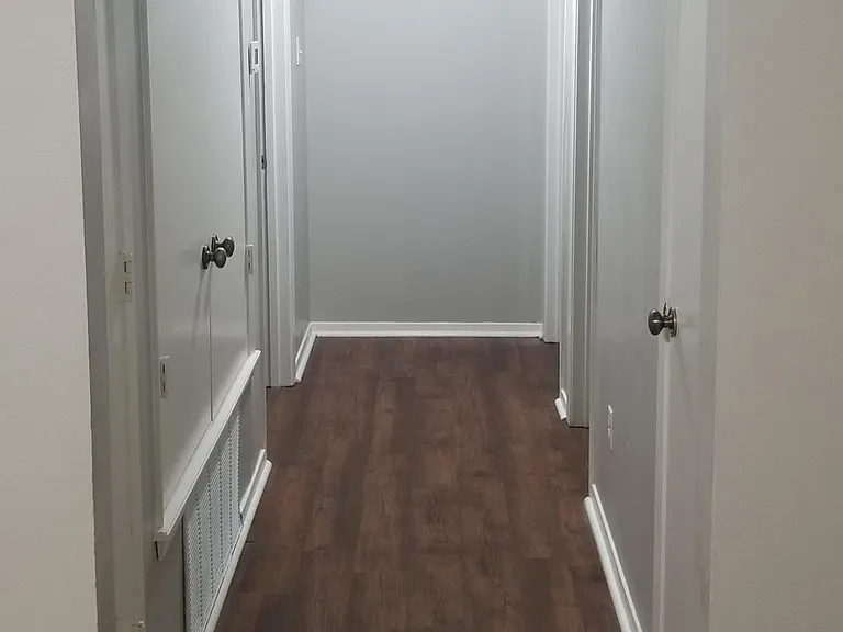 306 Patty Ct — Photo 19
