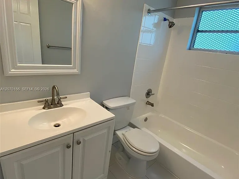 1334 Alton Rd #A6 — Photo 9