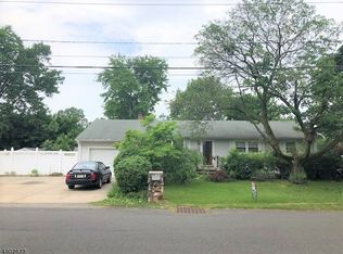 112 Hillcrest Ave, Somerset, NJ 08873
