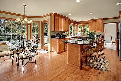 Kitchen-Breakfast Nook