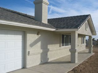 7520 Nielson Rd, Phelan, CA 92371