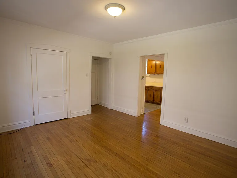 Dining/Living room