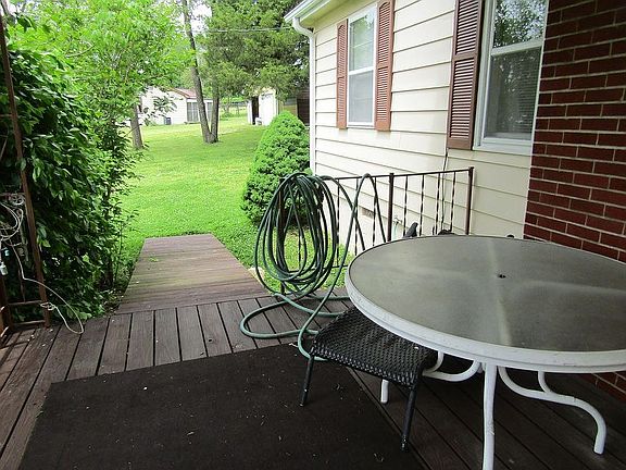 FRONT PORCH HANDICAP RAMP 