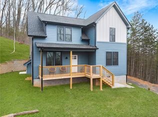 201 Huntington Pl, Dahlonega, GA 30533