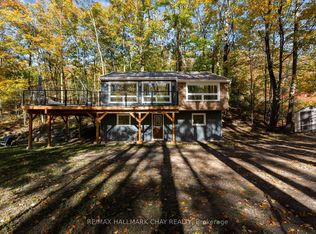 1 Iroquois Rdg, Oro Medonte, ON L0K 1E0