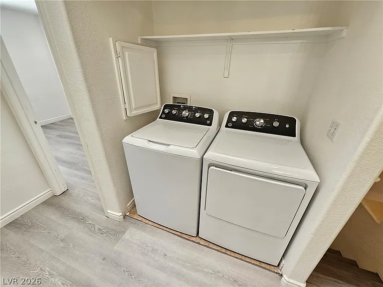 2521 Sierra Luna Ave #101 — Photo 15