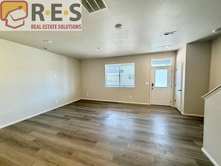 6569 N Malaya St — Photo 11