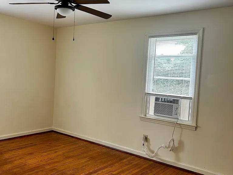 714 Mayflower Dr #B — Photo 15