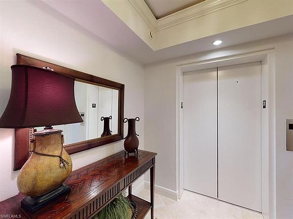 3rd image of 1050 Borghese Ln APT 2001