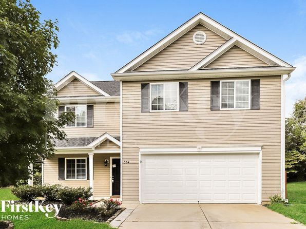 304 Walnut Crossing Dr