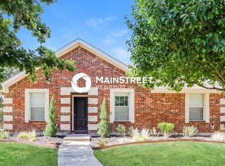 752 Mulberry Ct, Red Oak, TX 75154