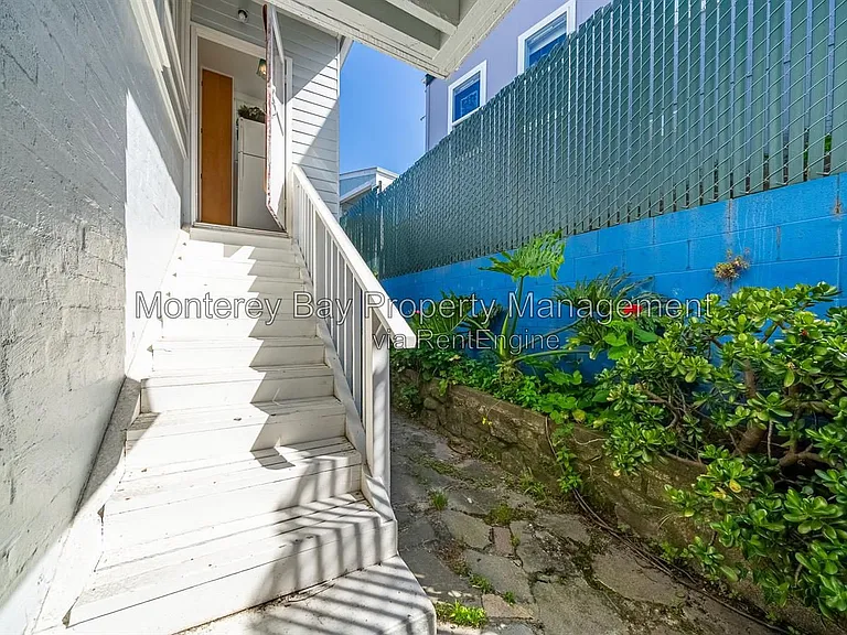 731 Mermaid Ave — Photo 13