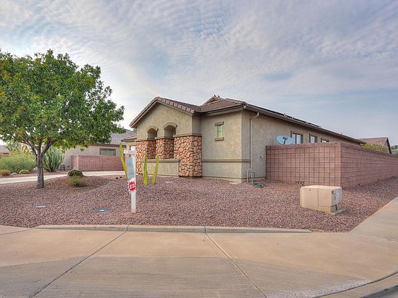 3rd image of 44544 W Granite Dr