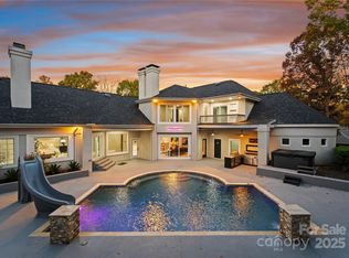 4129 Carnoustie Ln, Charlotte, NC 28210