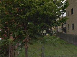 2137 W Warren Blvd, Chicago, IL 60612