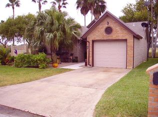 5 Shenandoah River Dr, Brownsville, TX 78520